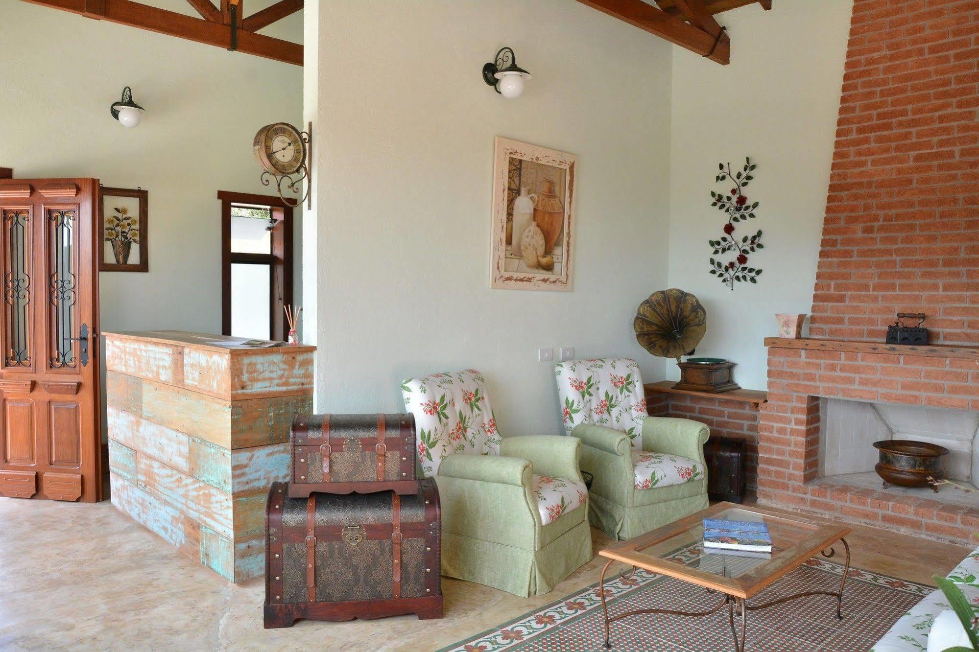 Pousada Villa Dos Leais Serra Negra  Luaran gambar