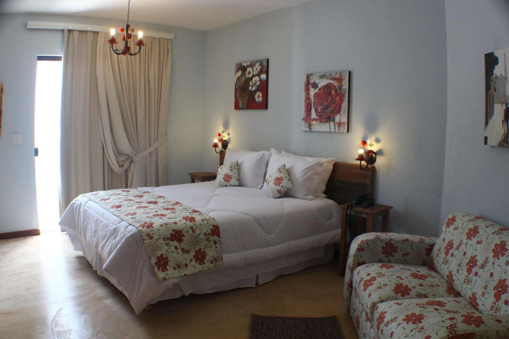 Pousada Villa Dos Leais Serra Negra  Luaran gambar